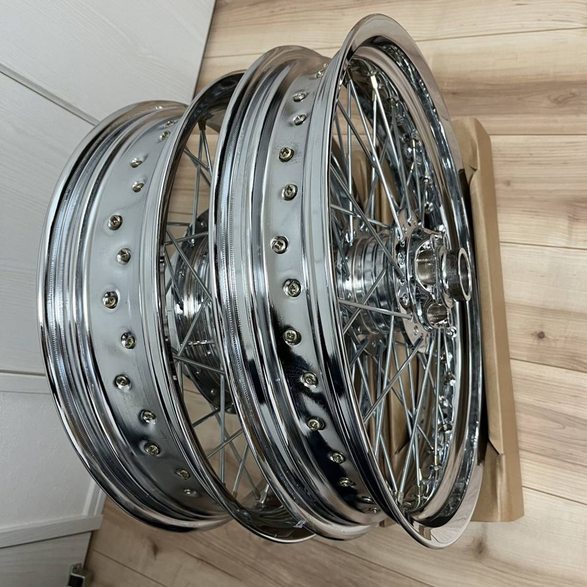 ゼファー750 スポークホイール メッキ 前後18インチ 車検対応 ゼファー750 スポークホイール メッキ 前後18インチ 車検対応