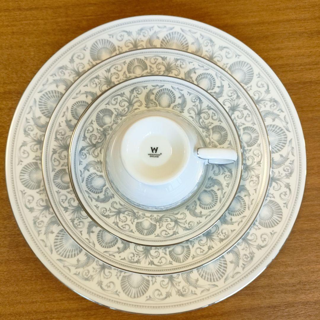 希少品☆ウェッジウッド ドルフィン リーシェイプ カップ 希少品☆ウェッジウッド ドルフィン リーシェイプ カップ