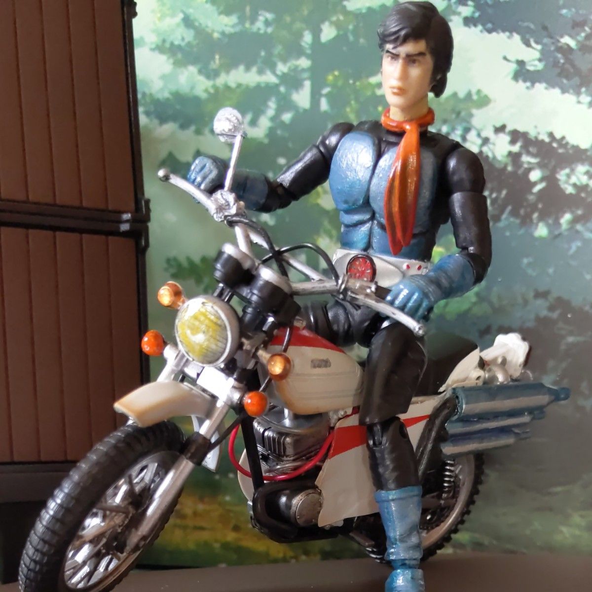 仮面ライダー旧１号・本郷猛・サイクロン号（オープニングVer.）掌動SHODO カスタマイズ、リペイント品　BANDAI