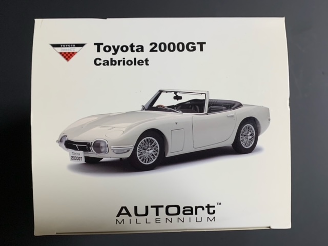 オートアート MILLENNIUM☆1/18☆78736☆TOYOTA 2000GT Cabriolet