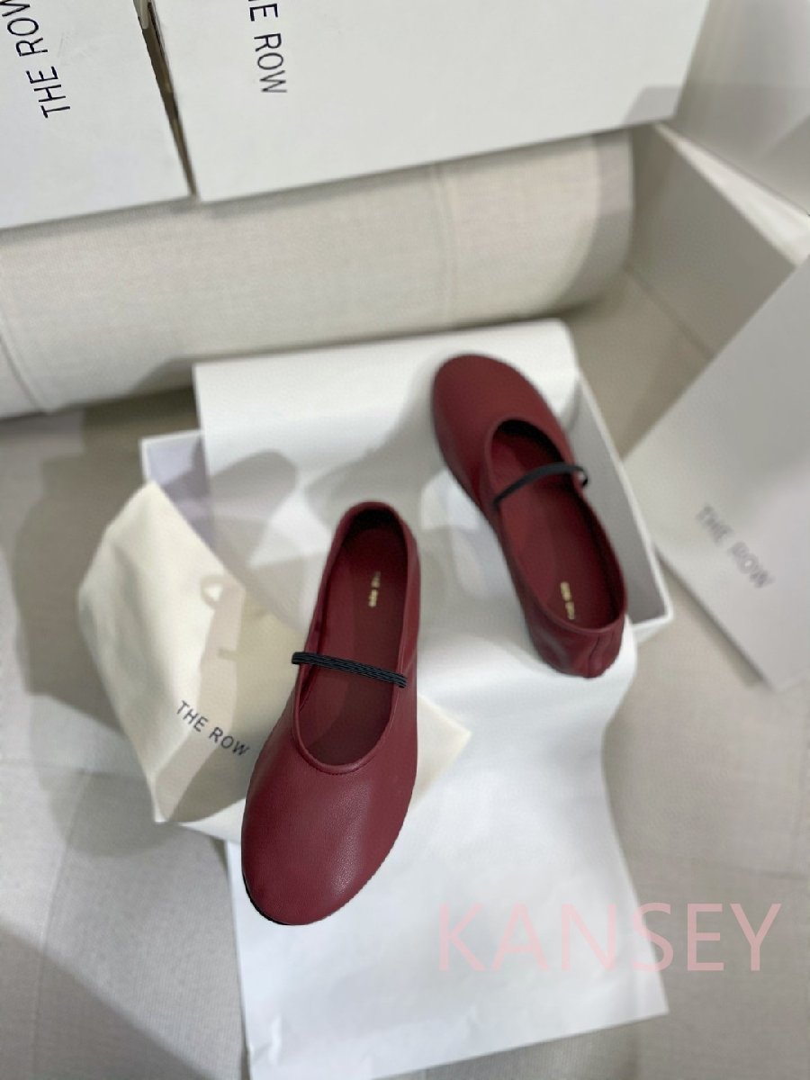 最大69%オフ! 未使用美品 ザロウ the row ラム革 バレエシューズ 37
