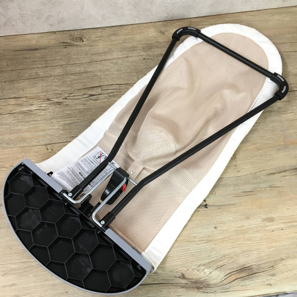 BABYBJORN バウンサー Babysitter Balance Air ベビーシッター バランス エアー NATURAL WHITE/SAND ナチュラルホワイト 菊MZ_画像4