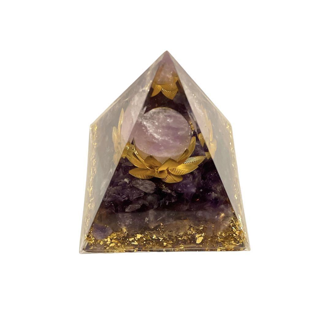 オルゴナイト ピラミッド 60x60mm 天然石 ペンダント 7つのチャクラ パワーストーン 置物 浄化 水晶 エネルギー 恋愛運 結婚運 人間関係 