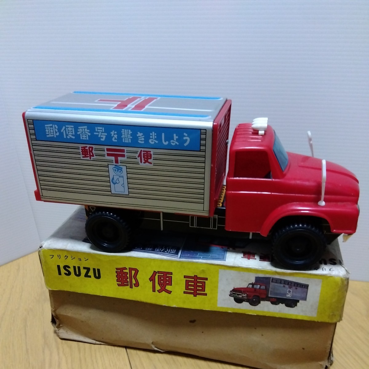 人気 ダイヤ寺井商店 フリクションISUZU 郵便車 ブリキ玩具 レトロ