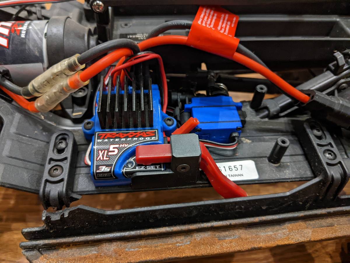 トラクサス traxxas TRX4 充電器バッテリーセット | www.annugeo.com