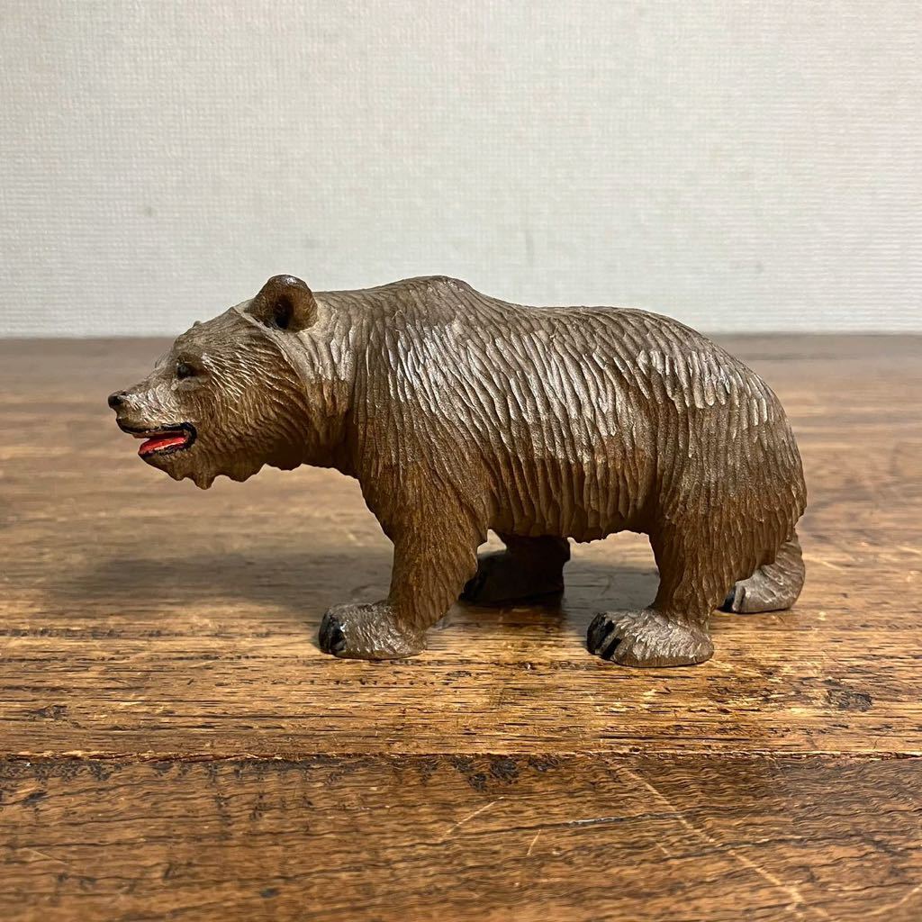 古い木彫り熊 手のひらサイズ 銘なし 高さ6.4cm スイス製 古い木彫り熊 手のひらサイズ 銘なし 高さ6.4cm スイス製