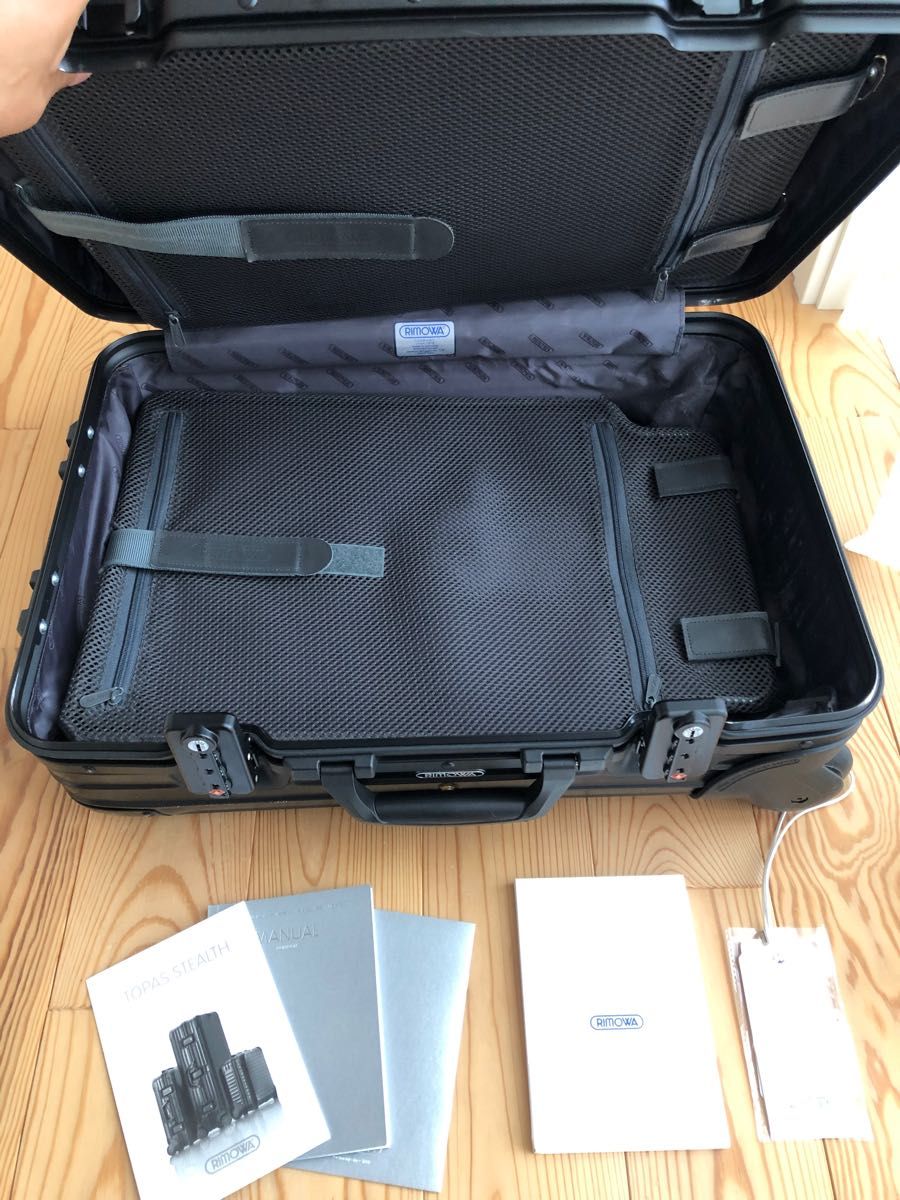 RIMOWA/リモワ トパーズ ステルス ブラック 旧ロゴ アルミニウム RIMOWA/リモワ トパーズ ステルス ブラック 旧ロゴ アルミニウム