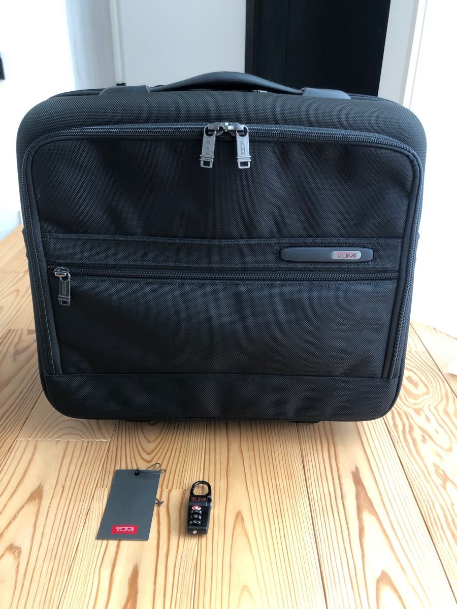 タグ付き TUMI made in USA/トゥミ ビジネスキャリー トロリー