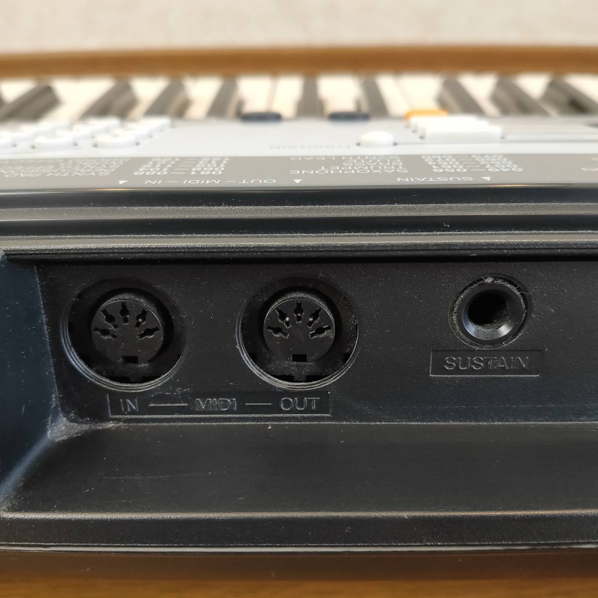 YAMAHA PSR-E213 ヤマハ ポータトーン 電子キーボード 習い事 除菌・清掃済み