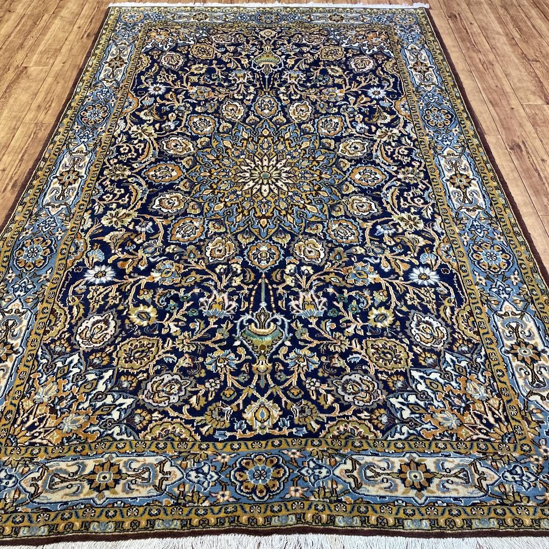 手織りペルシャ絨毯 美品 カシャーン産 ウール&シルク 210×137