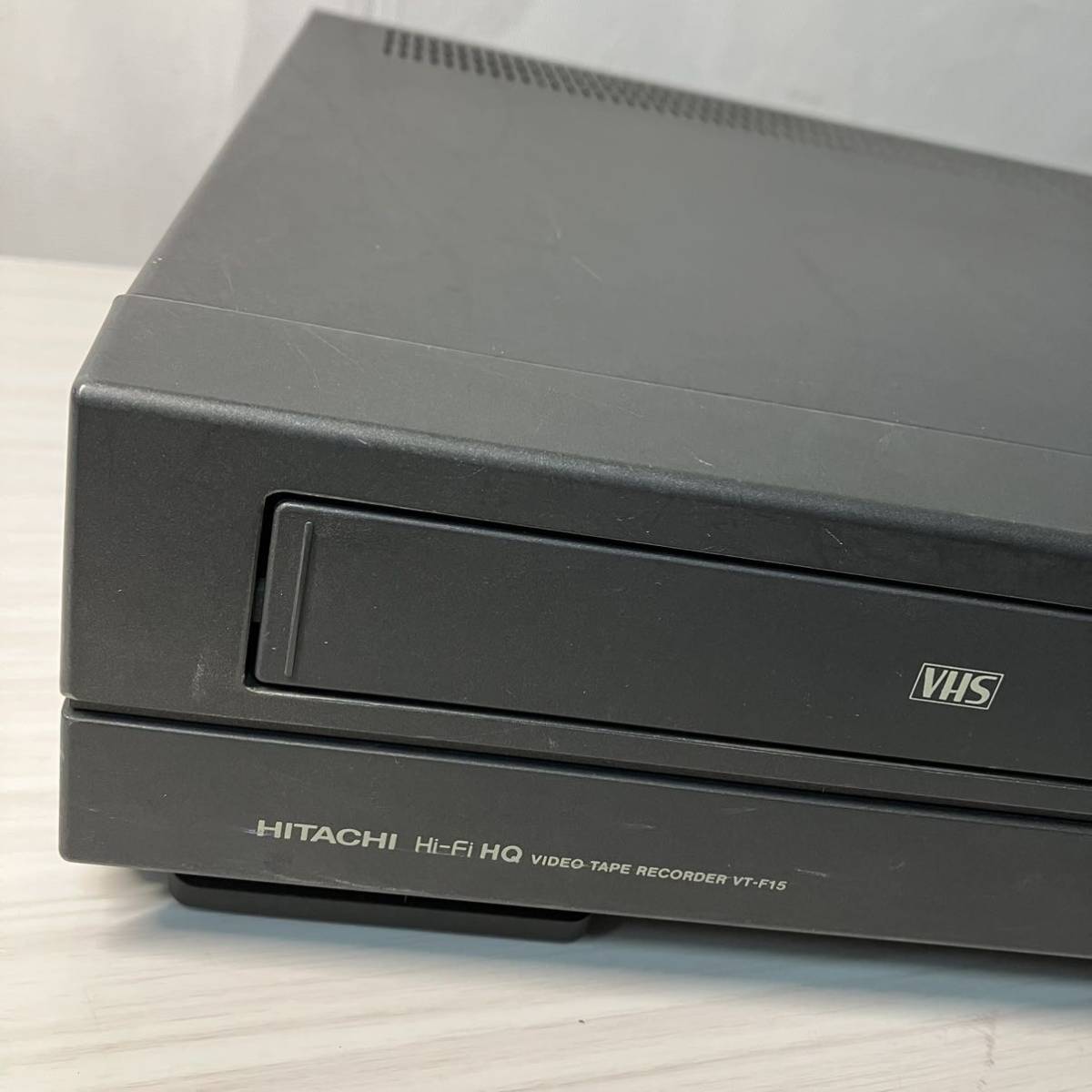 Y55/HITACHI/日立/ビデオデッキ/VHS/1993年製/VT-F15/昭和レトロ/ジャンク/インテリア/ビデオカセットレコーダー/映像機器レアヴィンテージ_画像5