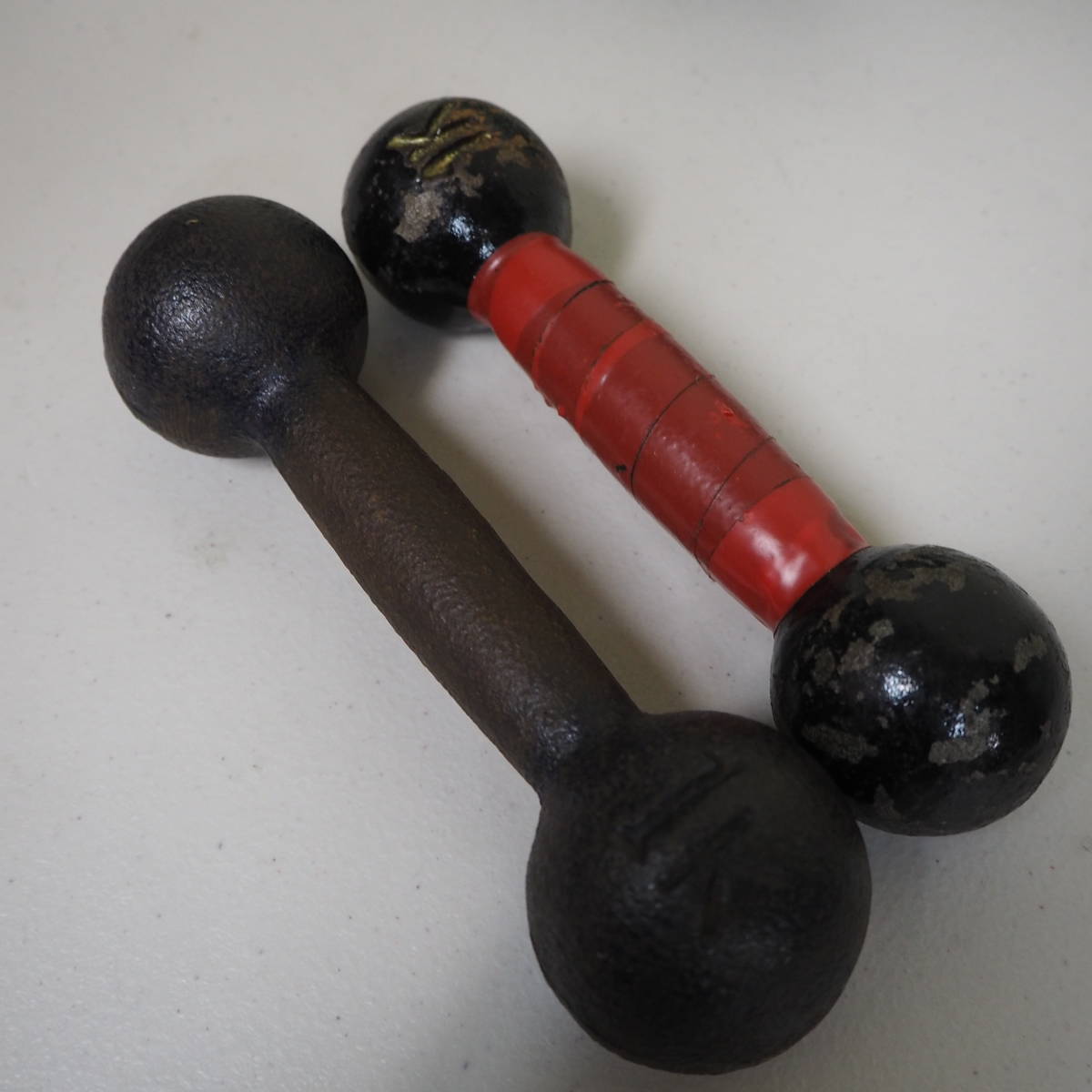  iron dumbbells 3Kg×2 1kg×2 kettle bell 2kg