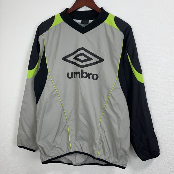 umbro アンブロ メンズ 長袖 トップス スポーツ ウェア Mサイズ サッカー フットサル メッシュ グレー ブラック グリーン Vネック ロゴ