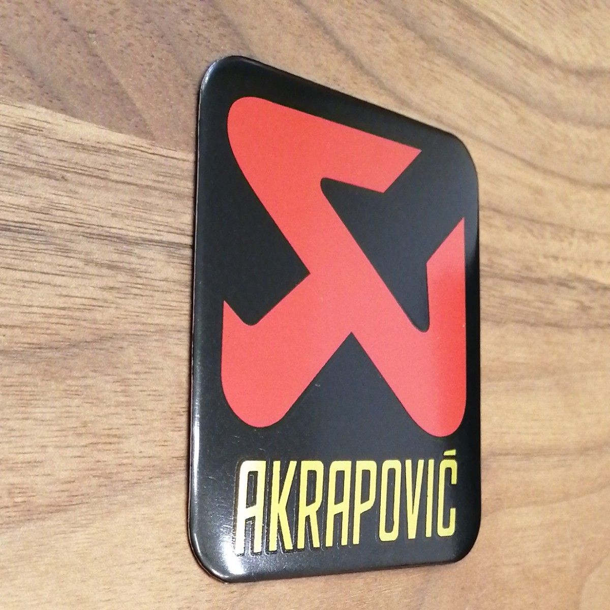 AKRAPOVIC (アクラポヴィッチ)アルミ耐熱ステッカー