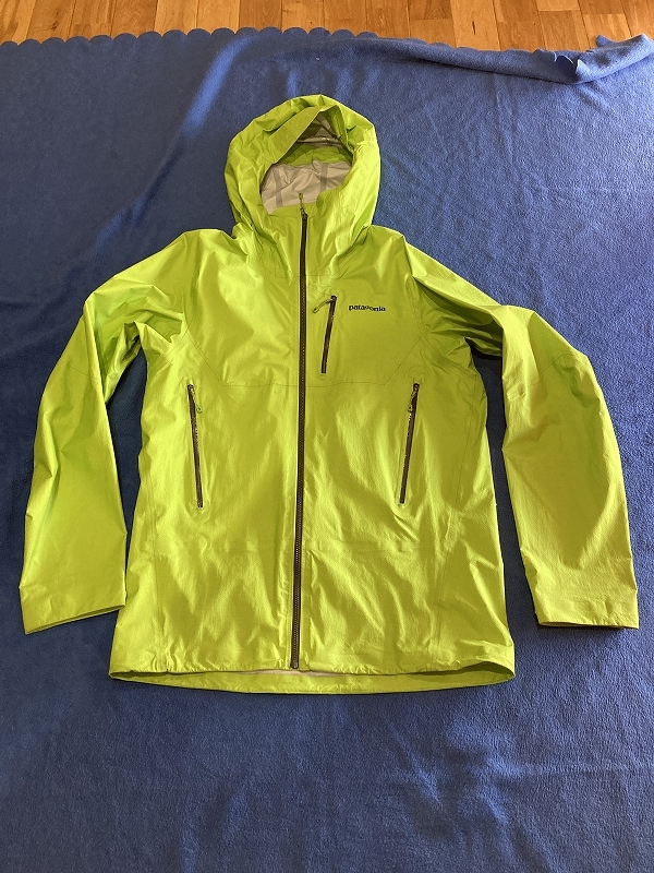 Patagonia M10 JACKET ジャケット Mサイズ ペッパーグラスグリーン（蛍光グリーン） 中古