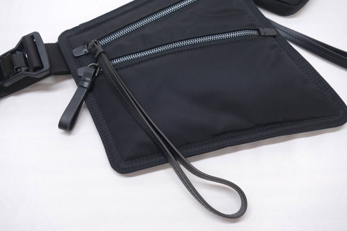 ◇中古品◇MONCLER モンクレール POCKET BELT ポケットベルト ◇中古品◇MONCLER モンクレール POCKET BELT ポケットベルト