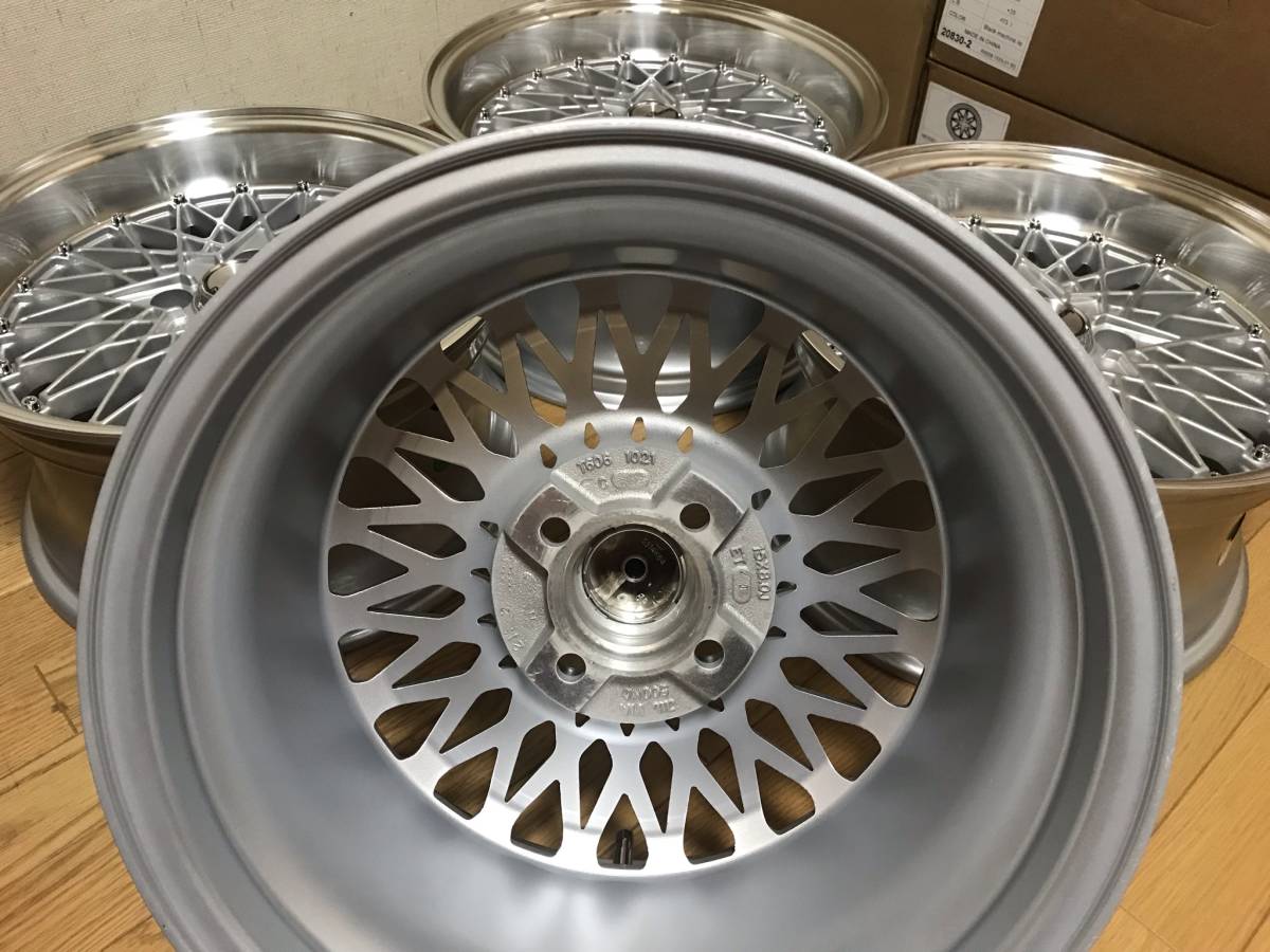 旧車系デザインメッシュホイール 暴走族 街道レーサー 15×8J・+20