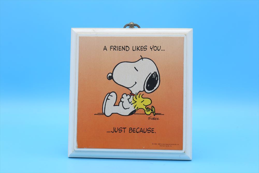 80's HALLMARK SNOOPY WALL PLAQUE/ヴィンテージ スヌーピー/A FRIEND LIKES YOU...JUST BECAUSE/木製 壁掛け/174663921_画像1
