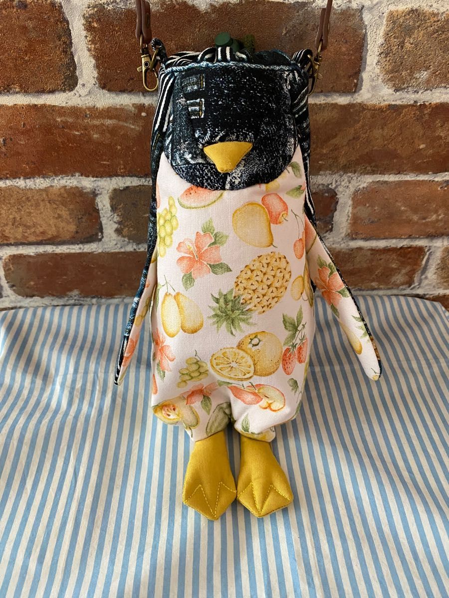 ハンドメイド 新作!!トロピカルペンギンさんの保冷・保温ペットボトルカバー ペットボトルケース ペンギン巾着