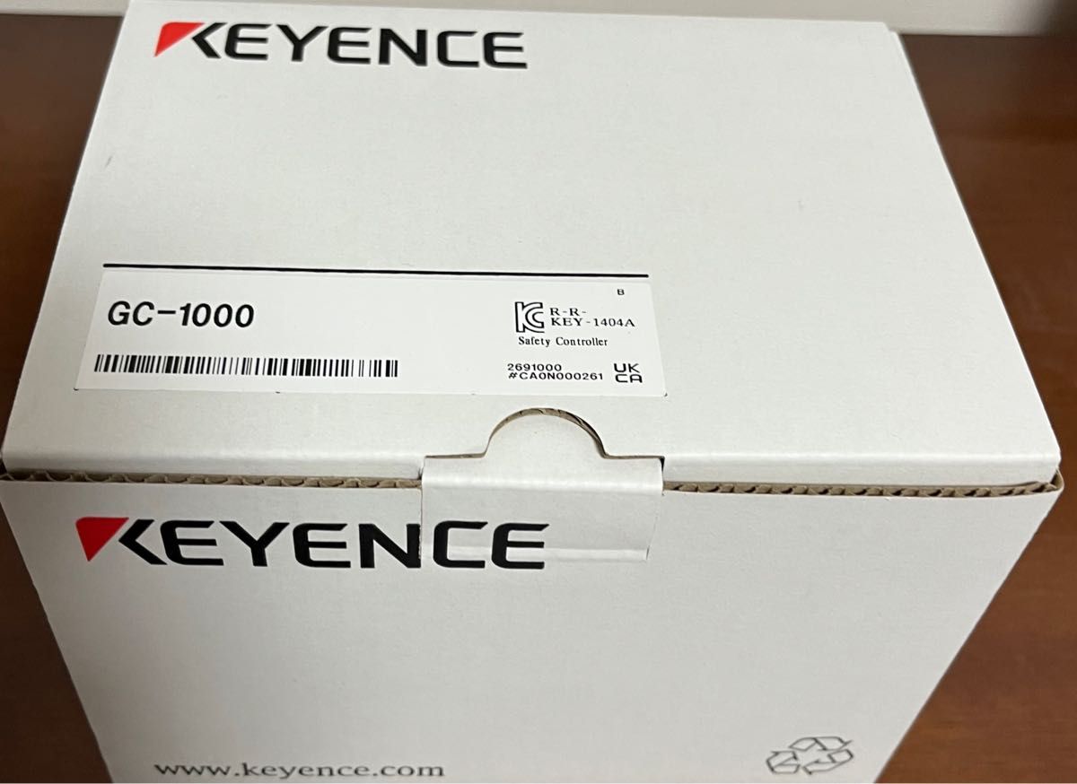 キーエンス セーフティコントローラGC-1000 新品未使用品