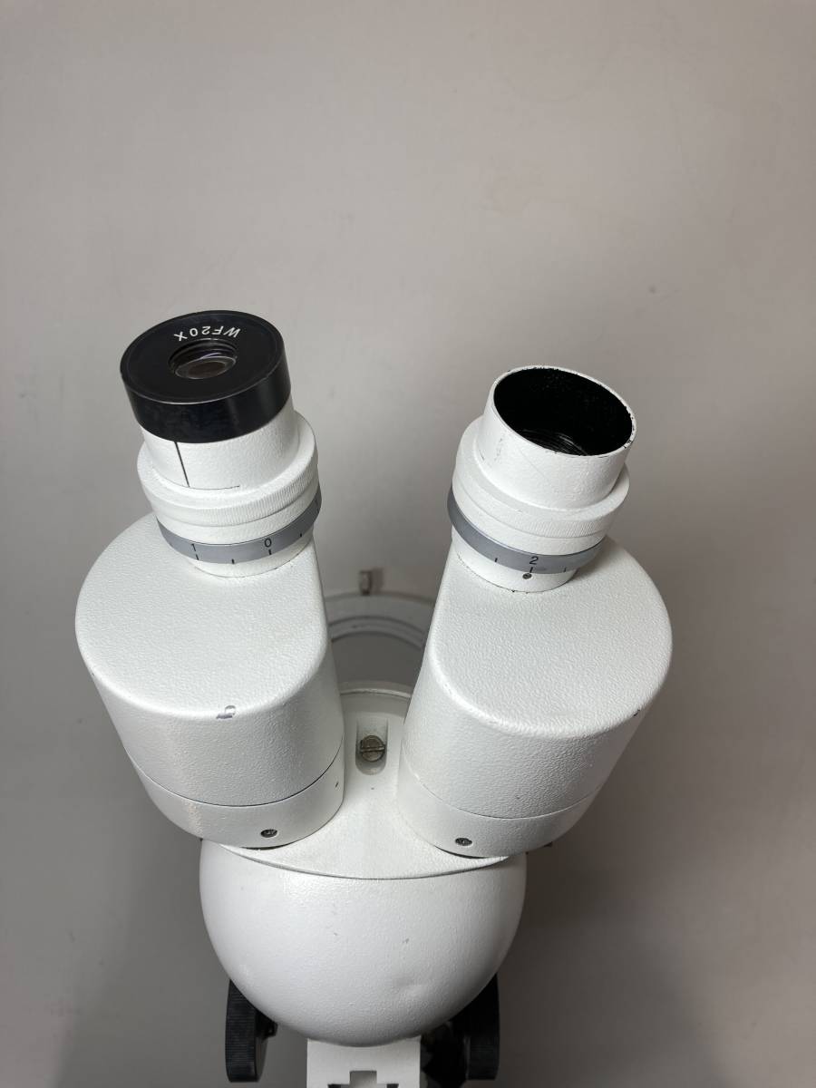 年末のプロモーション シロ産業 顕微鏡WE9T-4012 現状品 顕微鏡