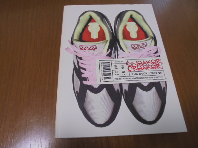  иностранная книга спортивные туфли love . человек. книга@ роскошный . каталог спортивные туфли сбор. мир Sneaker Freaker