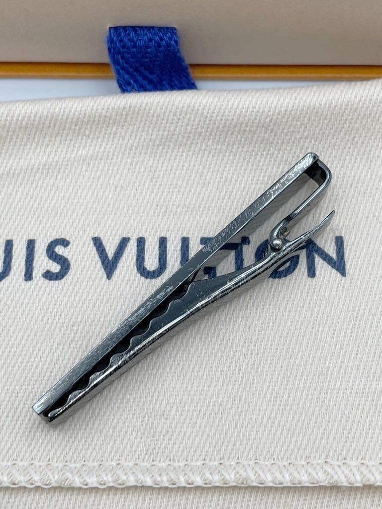 極美品 ルイヴィトン パンス・クラヴァット・シャンゼリゼ ネクタイピン M65045 AN0131 ブラック　メンズ タイピン カフス ルイ・ヴィトン