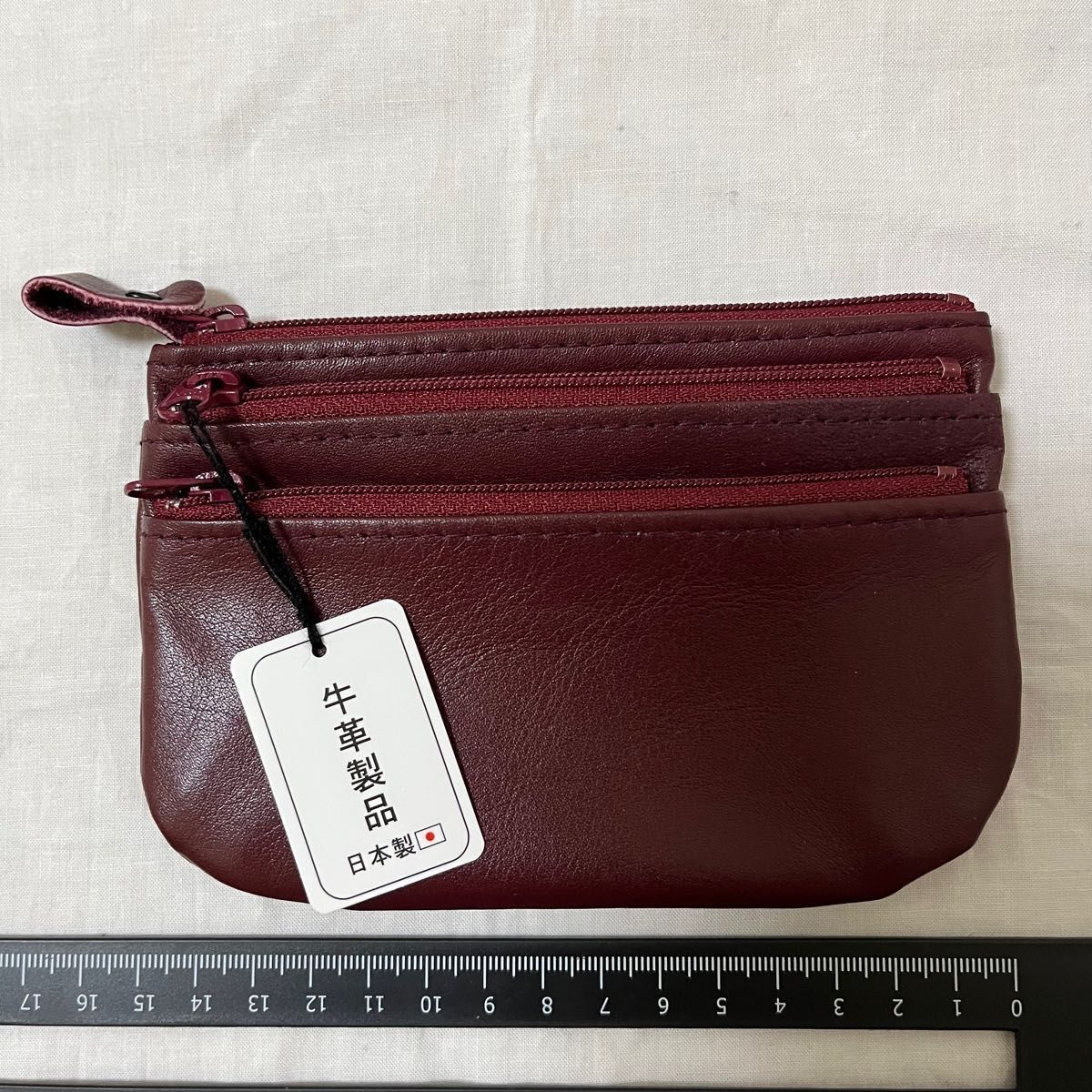 （新品）牛革サイフ　小銭入れ　コンパクト財布　ミニ財布　ポーチ　小物入れ　コインケース　ワインカラー　15×10×1cm　日本製