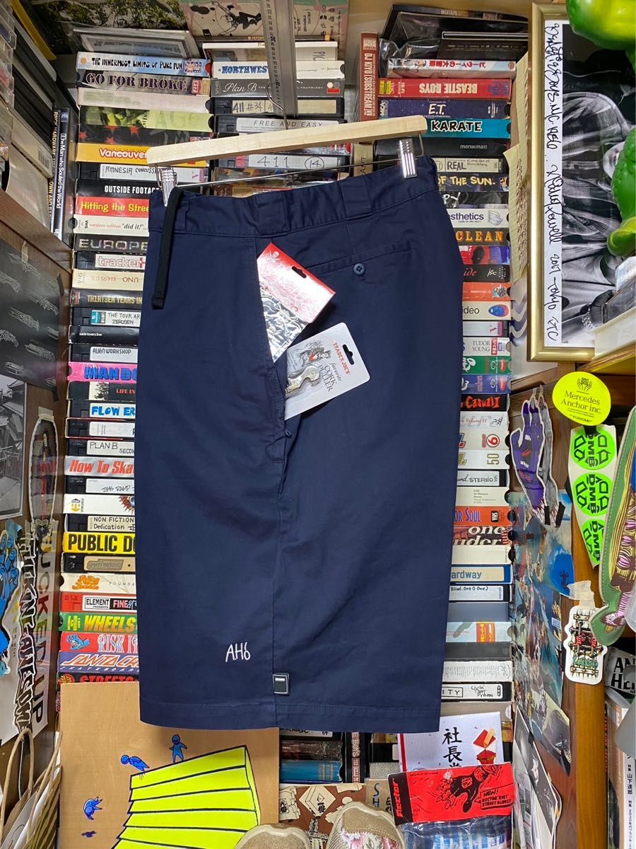 BROCHURE BIG CHINO SHORTS A H L｜PayPayフリマ