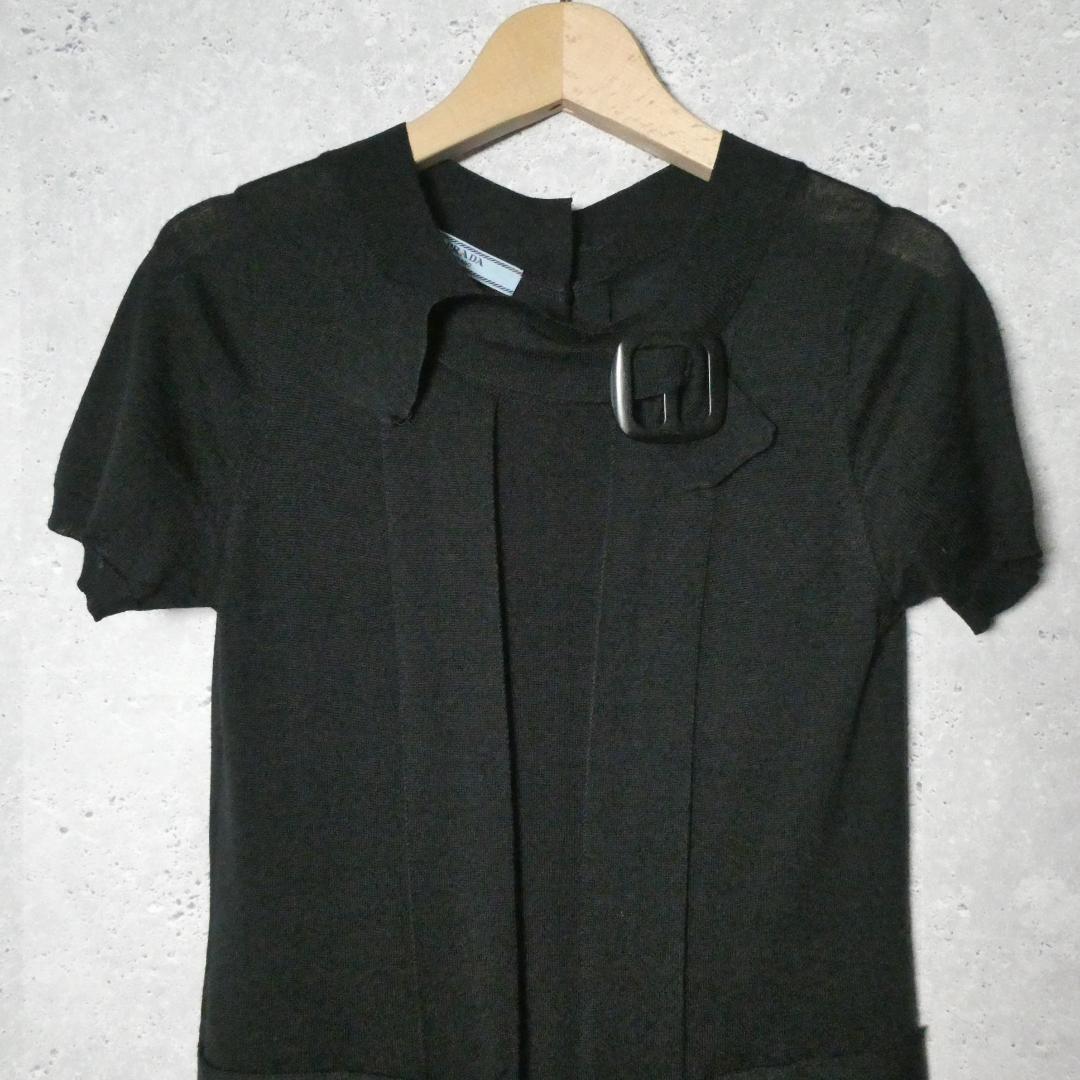 ほぼ美品 PRADA プラダ シルク混 バックボタン プリーツ ベルト クルー