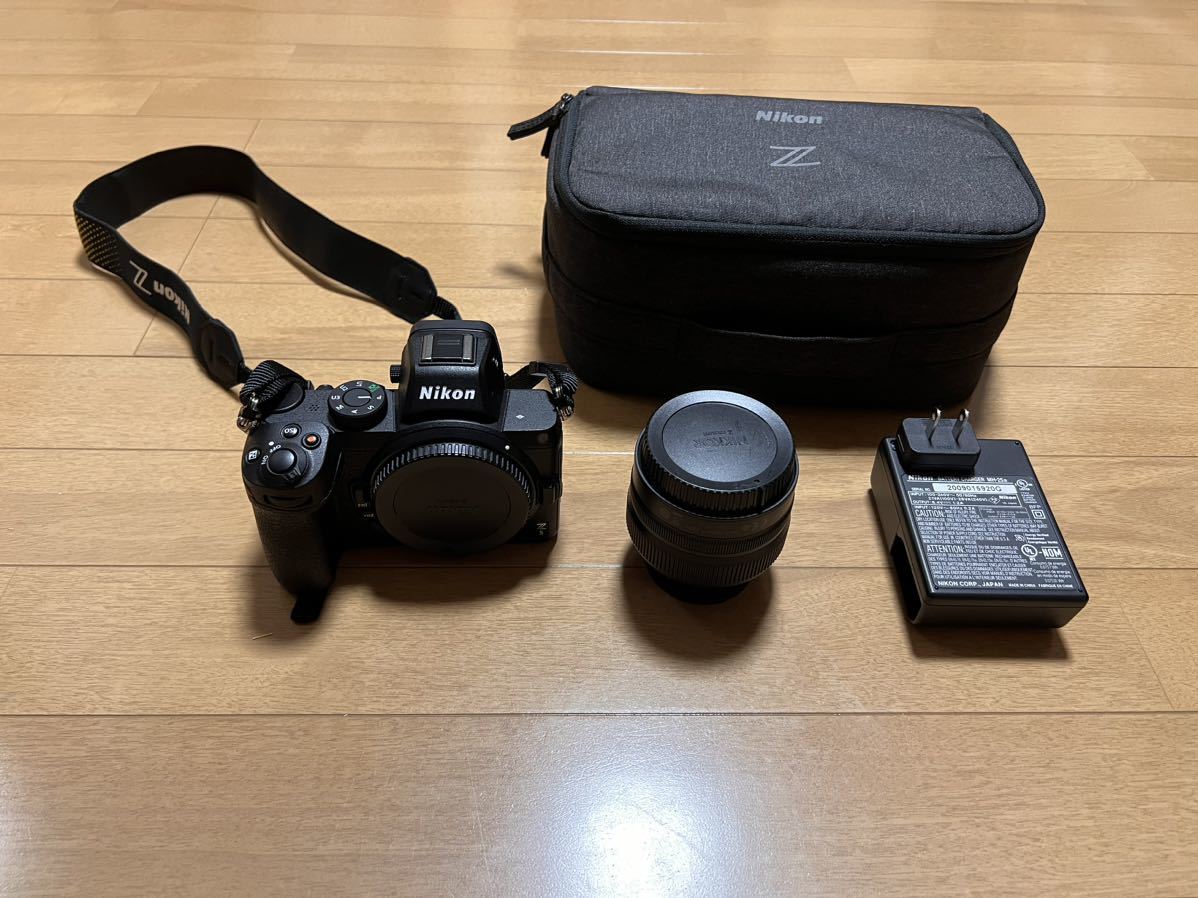 ミラーレス一眼カメラ Nikon z5 ミラーレス一眼カメラ Nikon z5