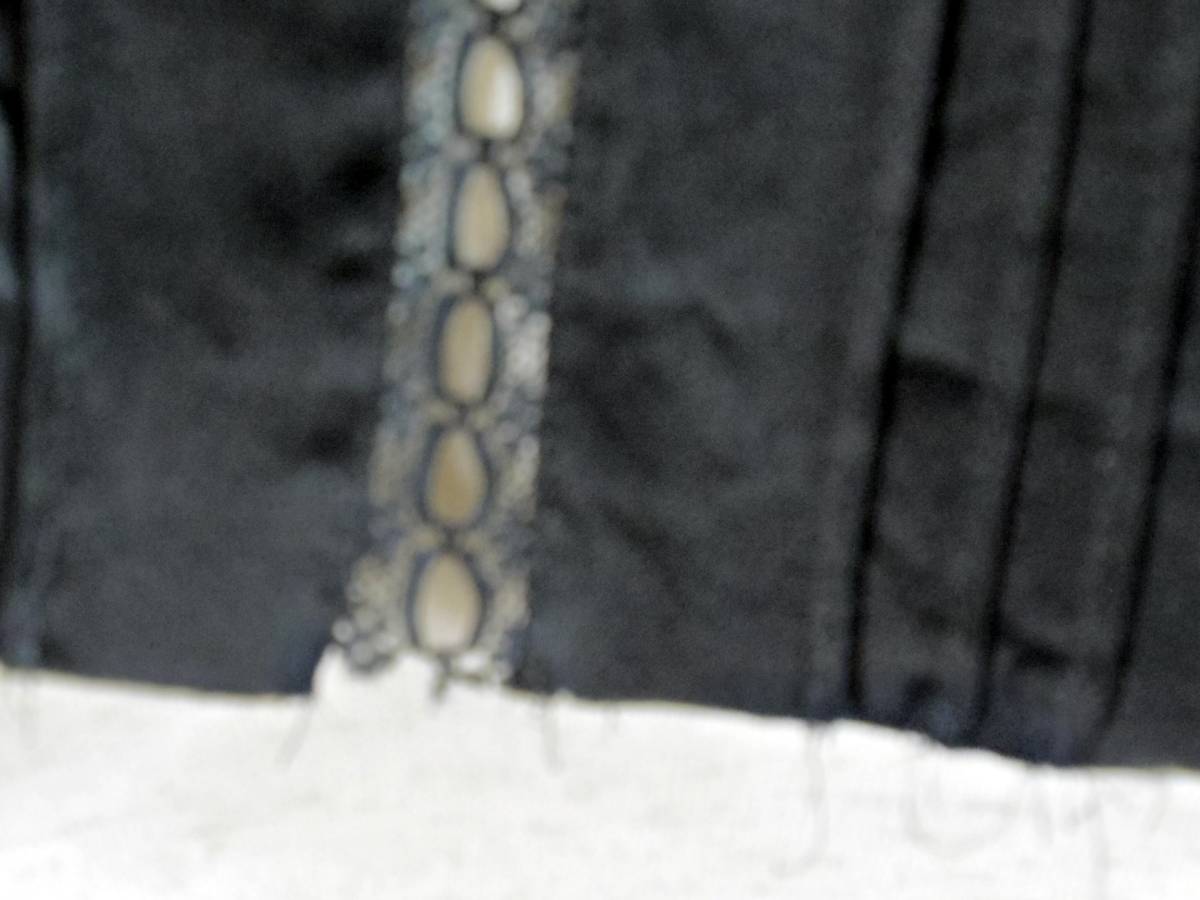 　即決！！マーク ジェイコブス　ブラックカラー　シルクブラウス　かわいいモチーフ付き中古　サイズ6_画像7