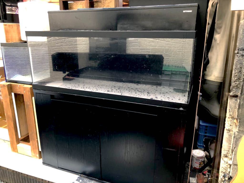 アクリル水槽1200×450×450 引き取り限定京都 1年使用 | inmarco.ae