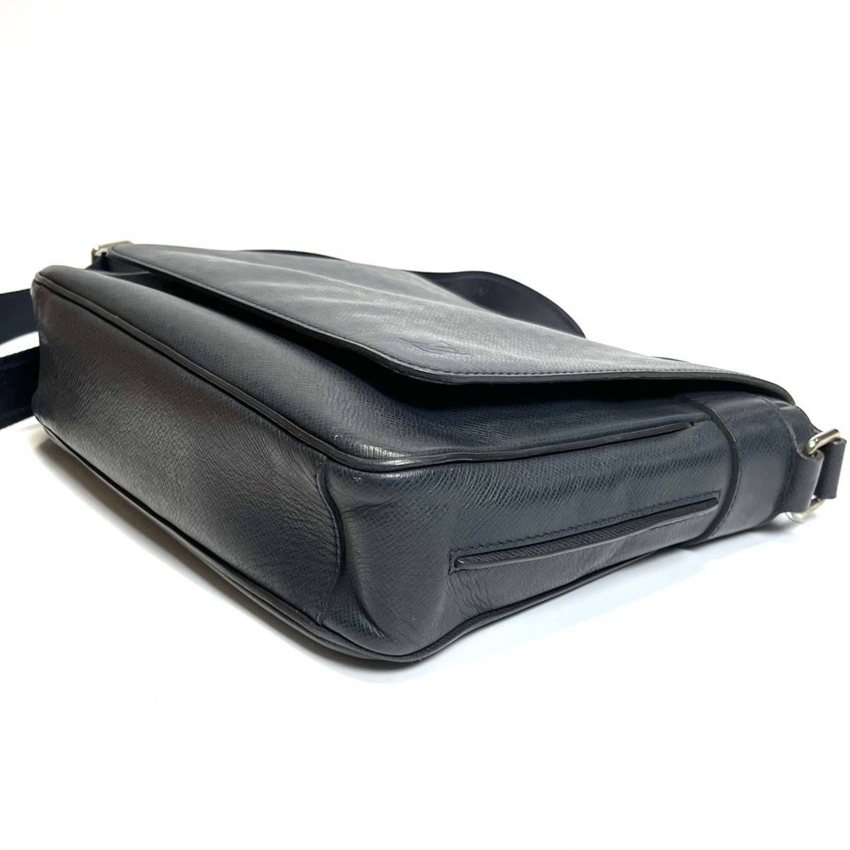 美品】 LOUISVUITTON ルイヴィトン タイガ ショルダーバッグ