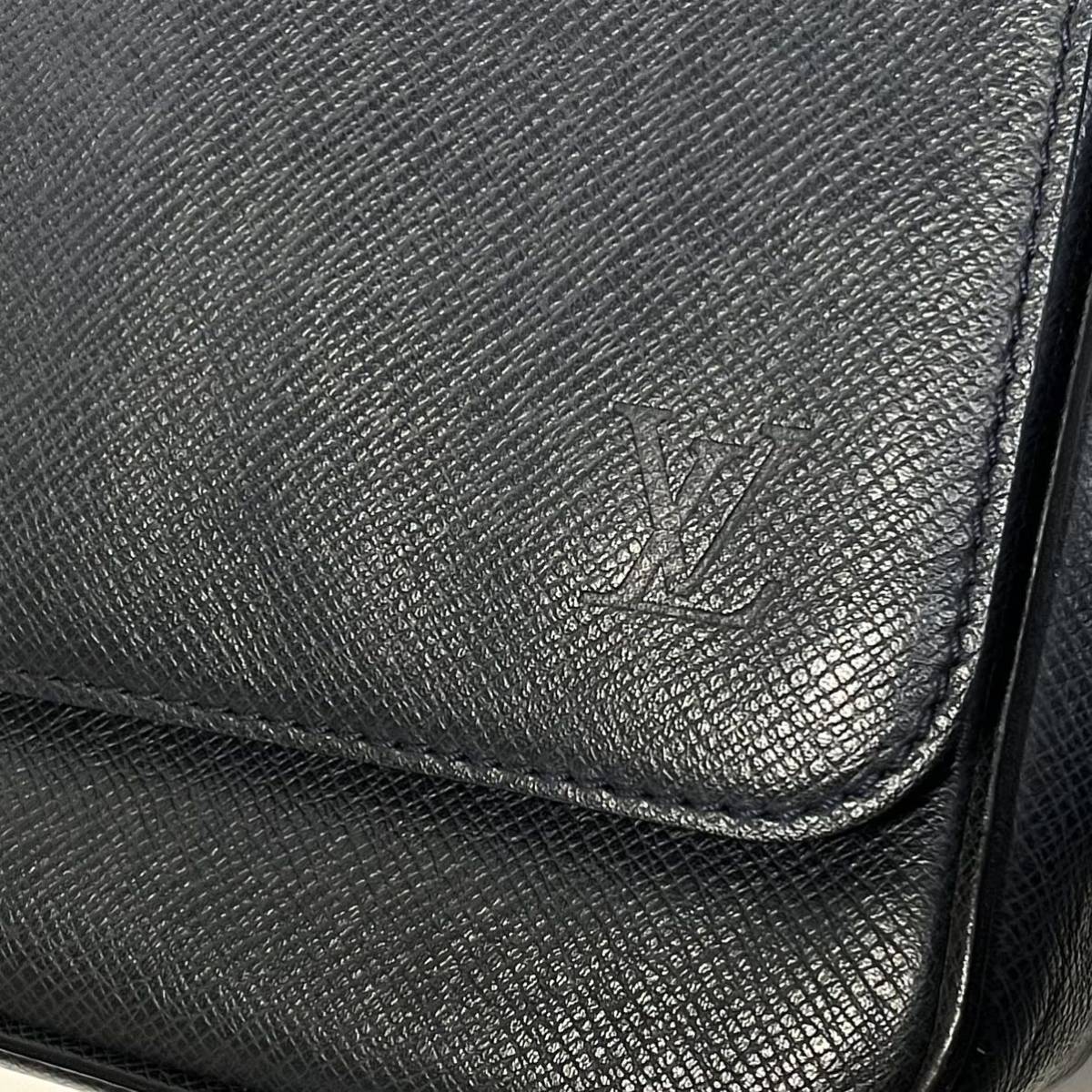 美品】 LOUISVUITTON ルイヴィトン タイガ ショルダーバッグ