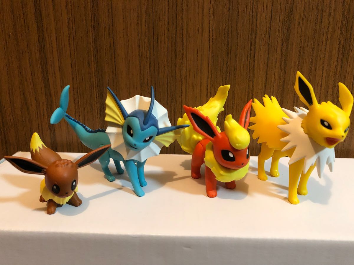  原文:日本未発売 サンダース シャワーズ ブースター イーブイ モンコレ フィギュア レア 立体ポケモン図鑑 ポケモン セット アメリカ US 海外