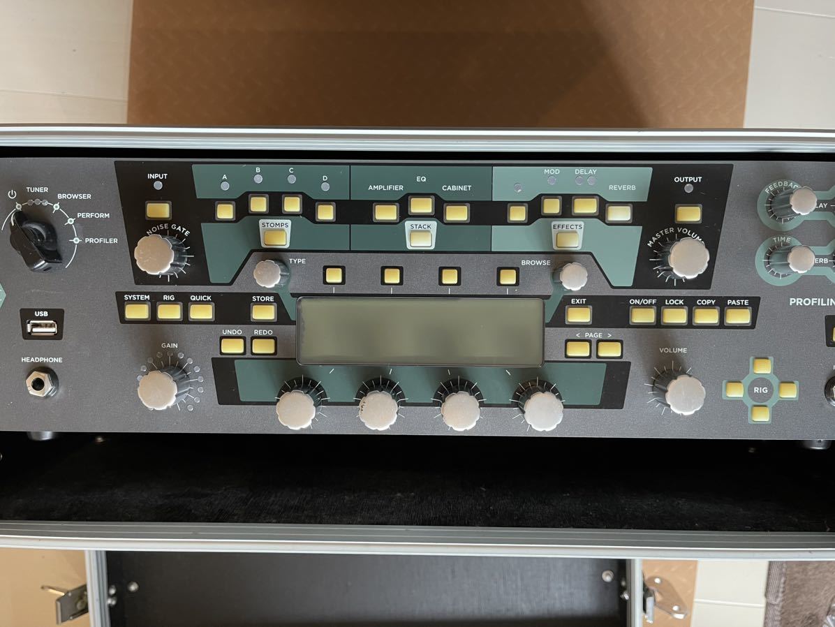 Kemper Profiling Amplifierパワーアンプ搭載モデル＋ REMOTE Profiler Amp用フットコントローラー