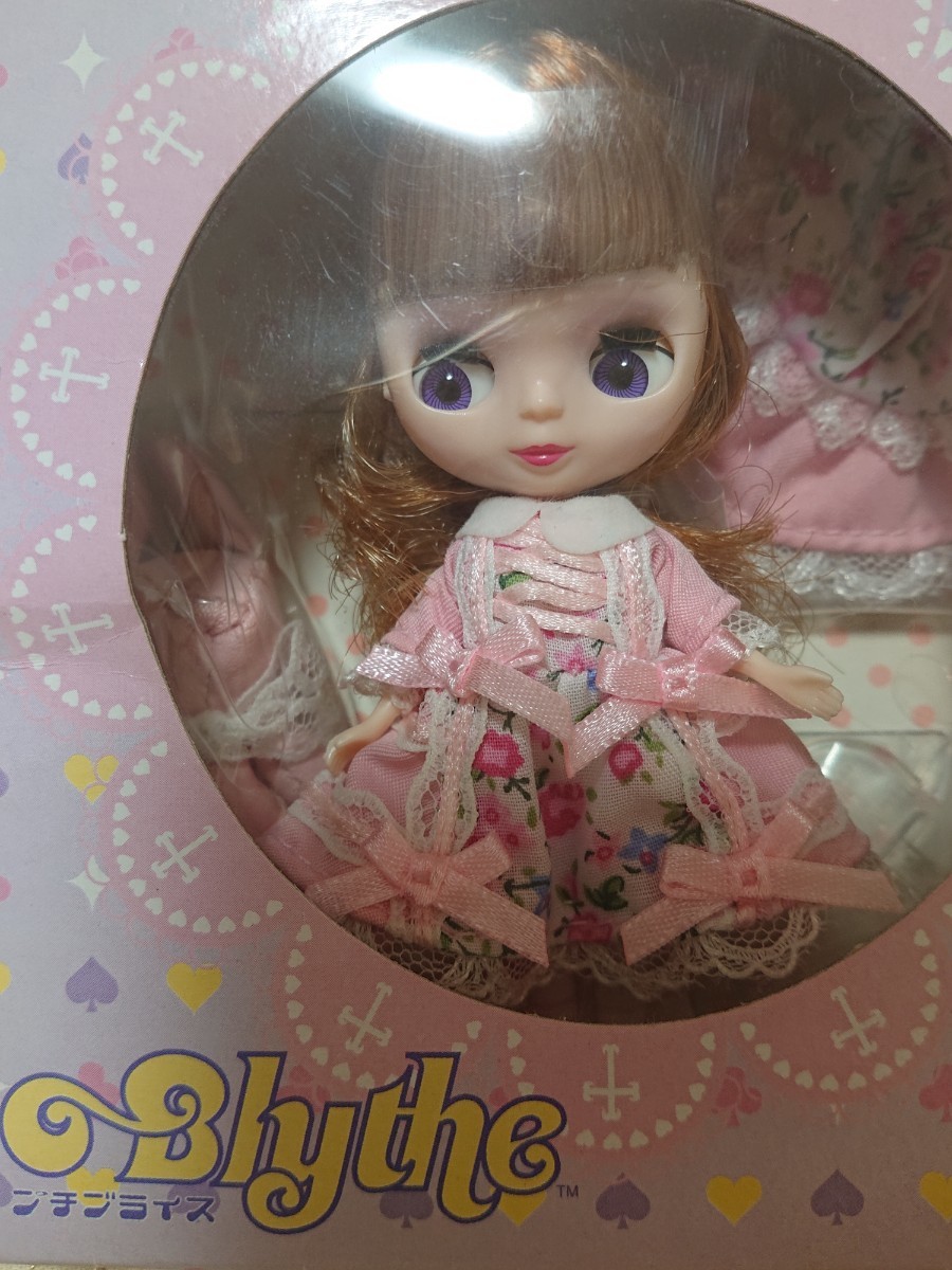 　新品　　値下げ　プチブライス 　　タティアンナブラック　ブライス　　Blythe　　　_画像2