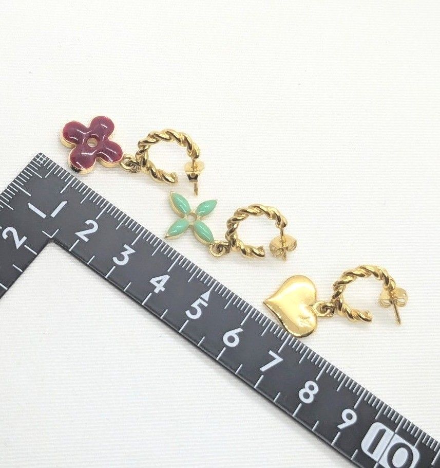 希少 美品 ルイヴィトン ブックルドレイユ スイート ピアス 保存袋 箱