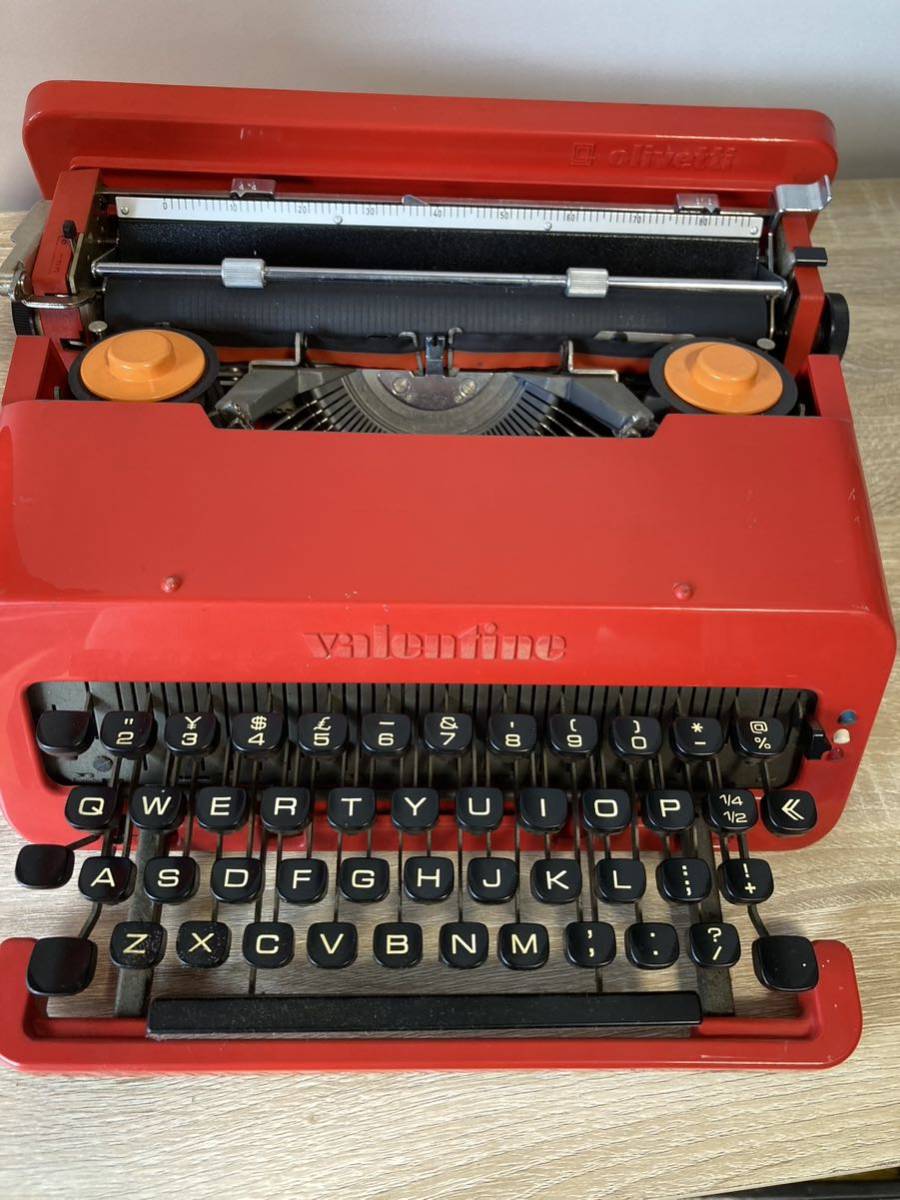 オリベッティ olivetti アンティーク 昭和レトロ Valentine タイプライター 動作未確認の画像1