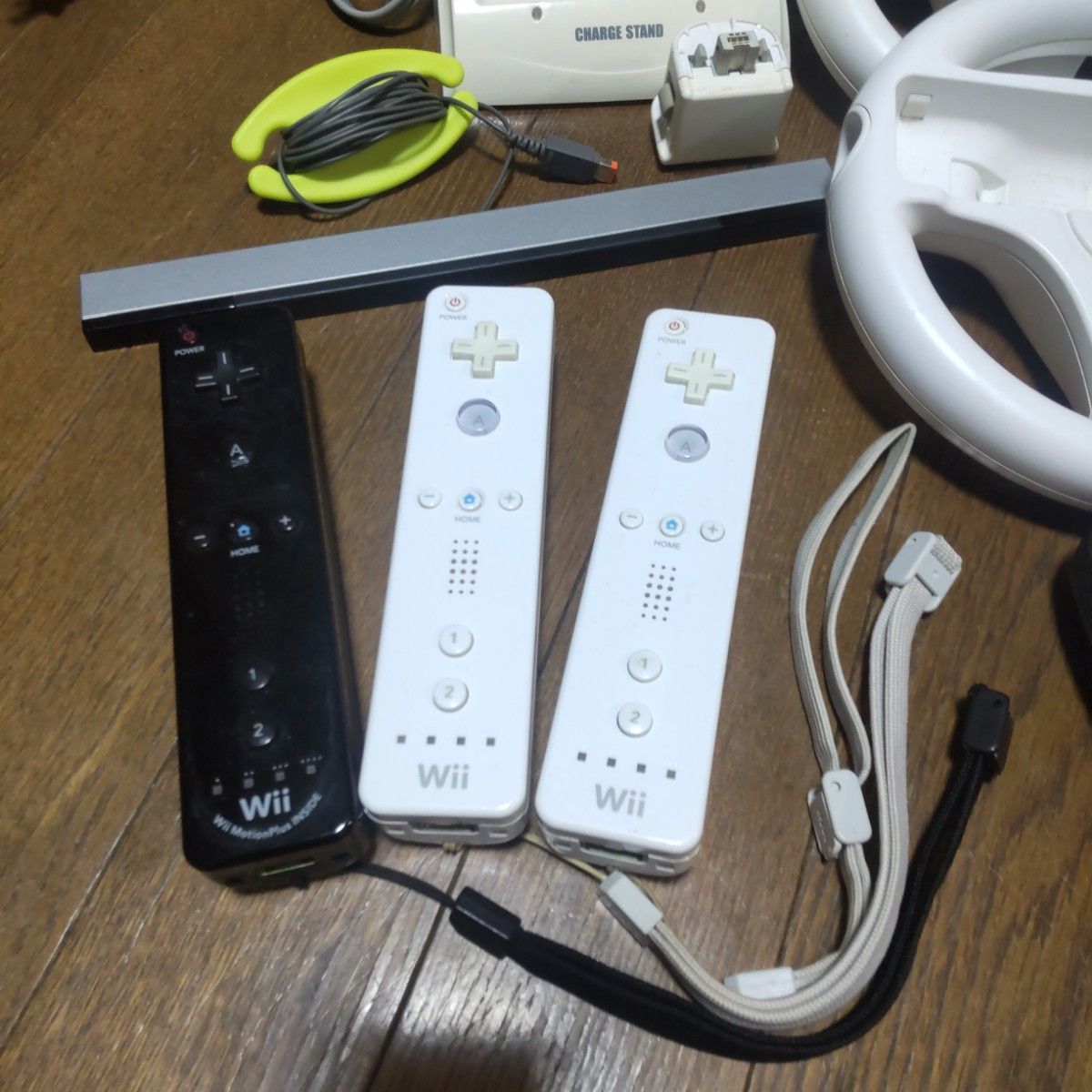 Wii 本体 ソフトセット コントローラー マリオカート Wiiリモコン 任天堂Wii どうぶつの森 桃太郎電鉄