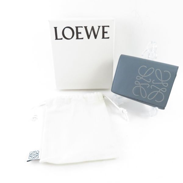 美品 LOEWE ロエベ 三つ折り財布 ブルー系 トライフォールド AO856W1