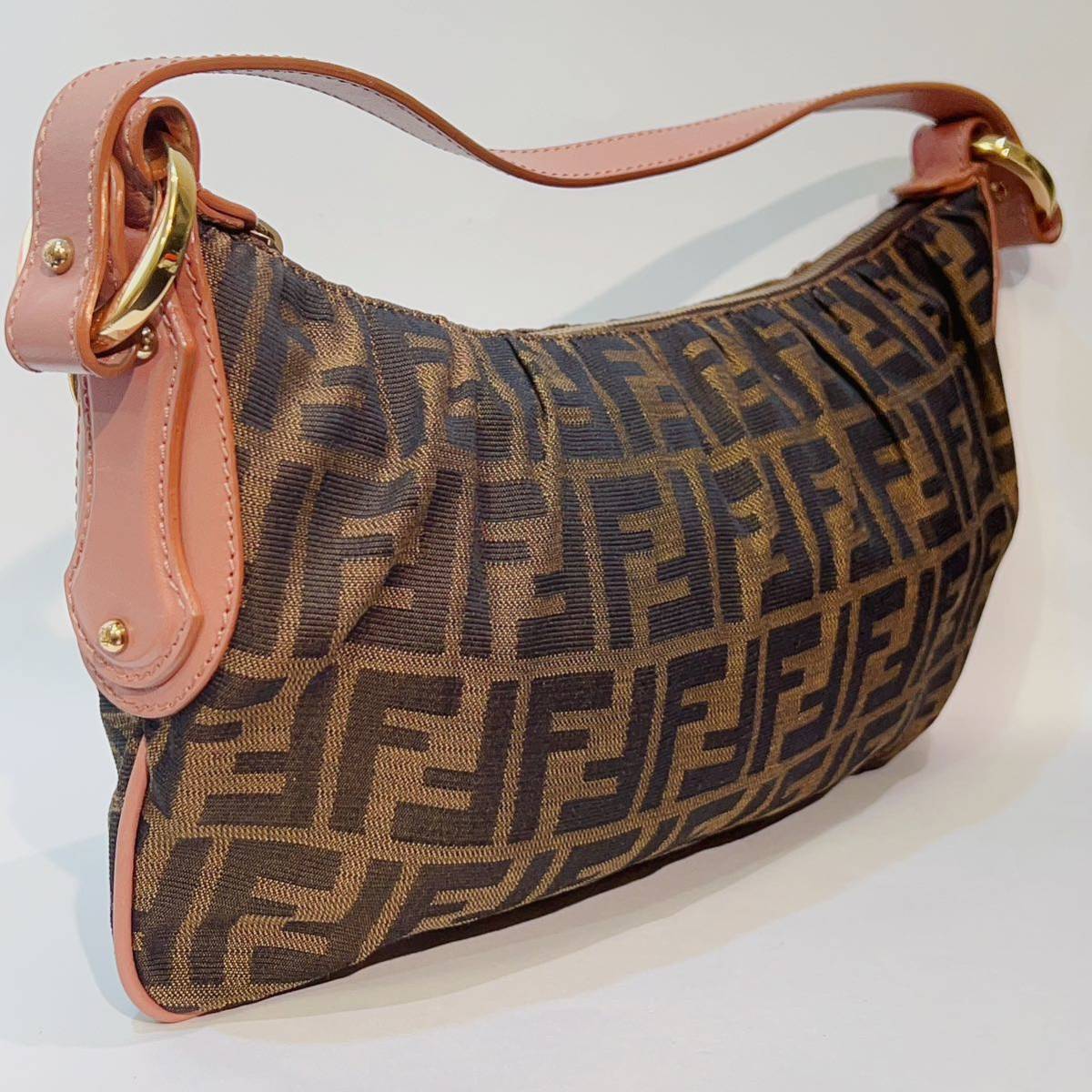 FENDI Fendi Zucca one сумка на плечо 