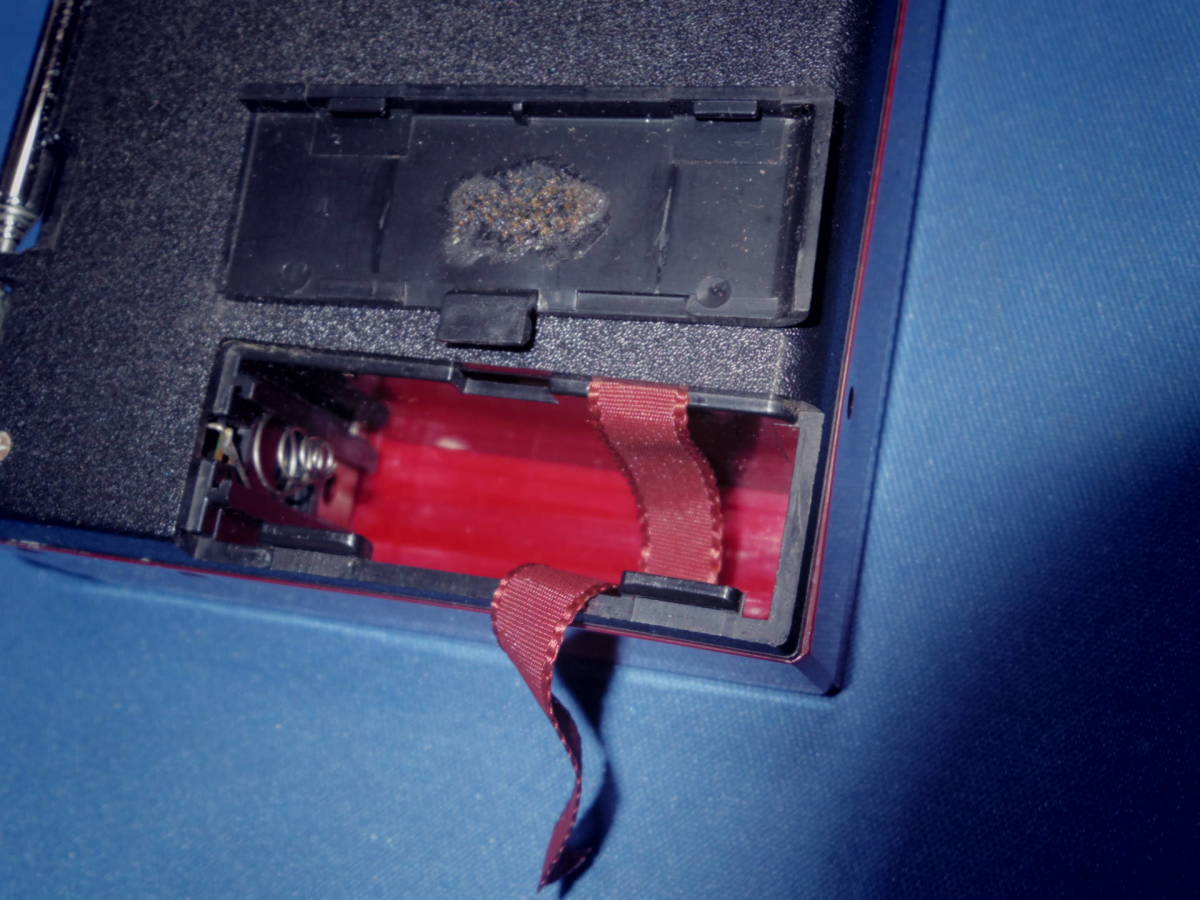 ビクターVICTOR RC-Q3 ラジオ カセットレコーダー 通電のみ ジャンク_画像5
