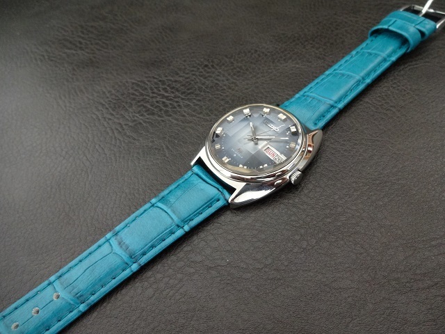 SEIKO Roadmatic 25石3針致命藍色漸變切割玻璃LM新品帶腰帶    原文:SEIKO　ロードマチック 25石 3針 デイデイト　ブルーグラデーション　カットガラス　LM　新品ベルト付