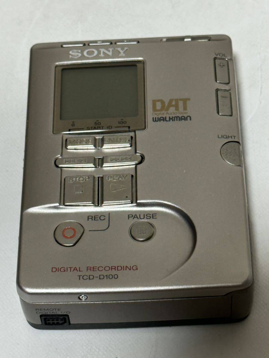 ヤフオク! - ジャンク品 SONY DAT ウォークマンTCD-D100