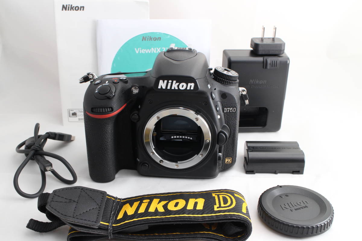 レビューで送料無料】 Nikon ☆新品級・ショット数4265☆ デジタル一眼