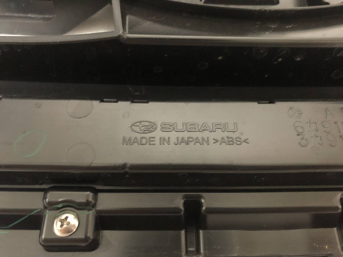【新車外し】SUBARU スバル レヴォーグ VM4 純正フロントグリル_画像5
