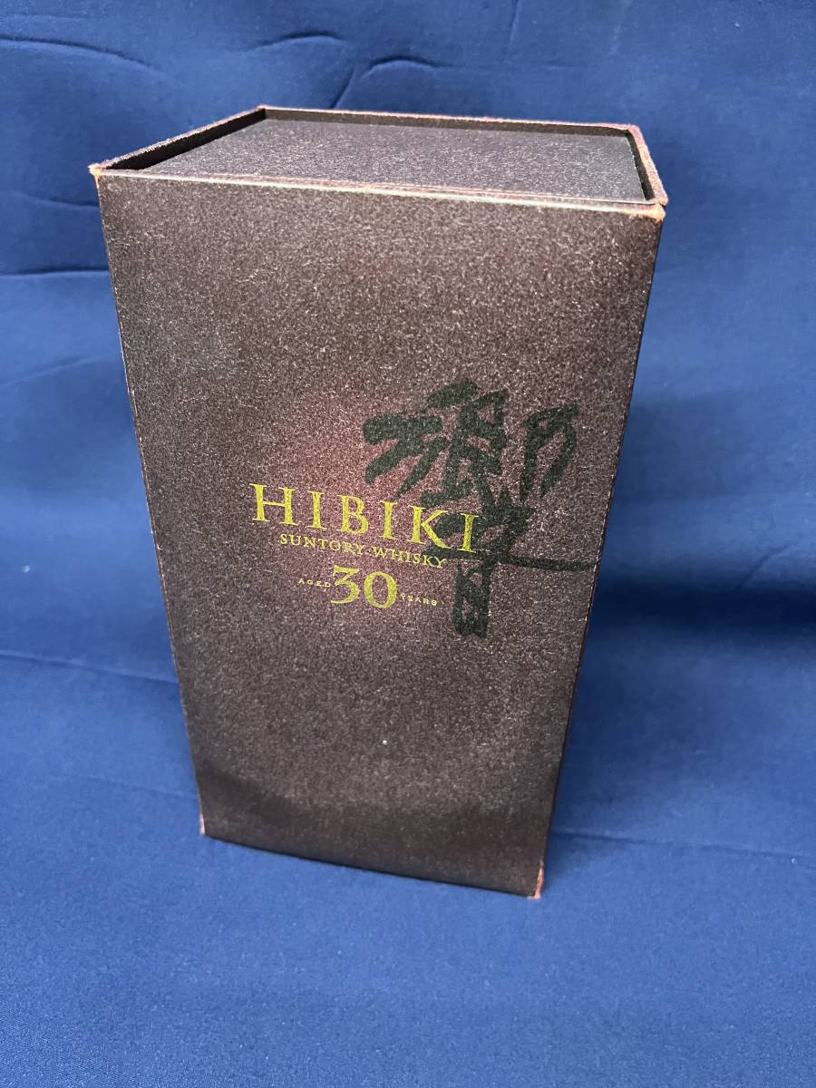 空箱　響 30年 SUNTORY サントリー HIBIKI 700ml 化粧箱 ウヰスキー ウイスキー