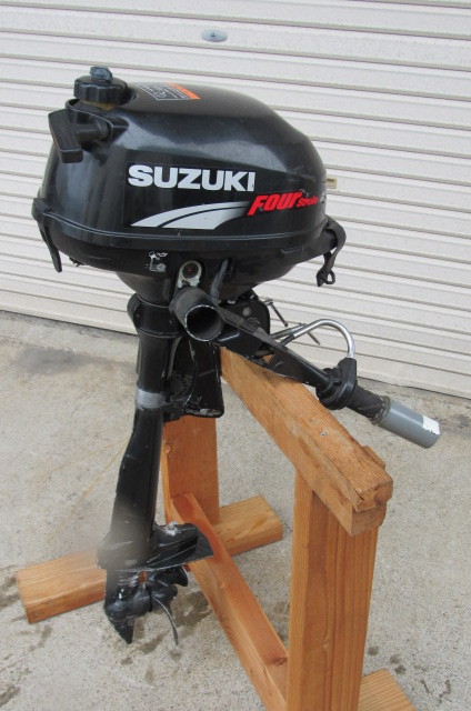 ◇引取限定 SUZUKIスズキ 船外機 DF2 2馬力 4スト 富山県高岡市